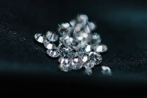 Lab-Grown Diamonds